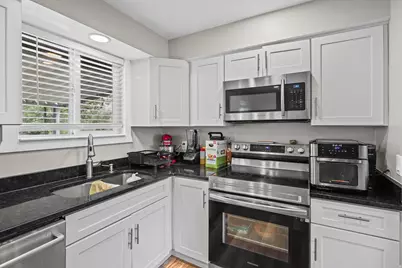 5480 S Silvertip Dr, Salt Lake City, UT 84118 - Photo 7