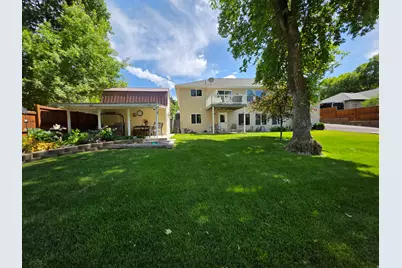 335 E 100 N, Hyrum, UT 84319 - Photo 39