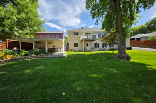 335 E 100 N, Hyrum, UT 84319 - Photo 39