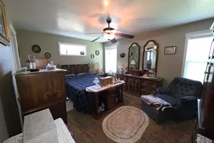 335 E 100 N, Hyrum, UT 84319 - Photo 13