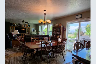 335 E 100 N, Hyrum, UT 84319 - Photo 5