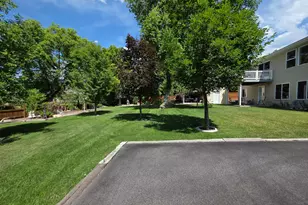335 E 100 N, Hyrum, UT 84319 - Photo 35