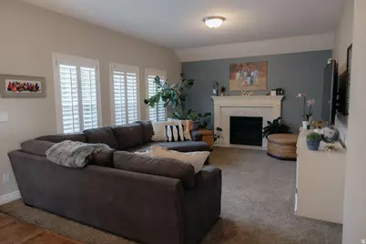 557 S 700 E, Orem, UT 84097 - Photo 13