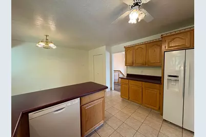595 E Meadowlark Rd, Orem, UT 84097 - Photo 23