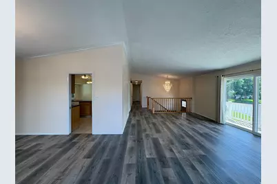 595 E Meadowlark Rd, Orem, UT 84097 - Photo 13