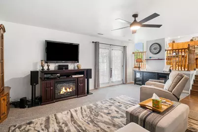 5504 S 3775 W, Roy, UT 84067 - Photo 13
