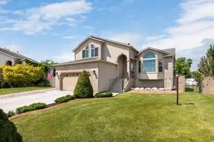 5504 S 3775 W, Roy, UT 84067 - Photo 3