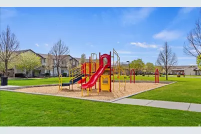 466 W 1595 N #102, Logan, UT 84341 - Photo 21