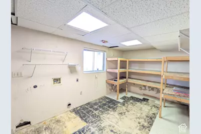 1413 S David Dr W, Syracuse, UT 84075 - Photo 29