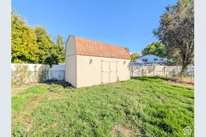 1413 S David Dr W, Syracuse, UT 84075 - Photo 33