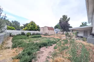 1413 S David Dr W, Syracuse, UT 84075 - Photo 31