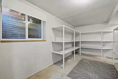 392 E Perrine Dr, Midvale, UT 84047 - Photo 29