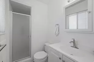 392 E Perrine Dr, Midvale, UT 84047 - Photo 23