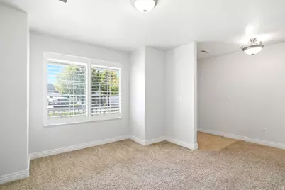 1124 W 2325 N, Layton, UT 84041 - Photo 5