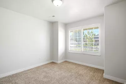 1124 W 2325 N, Layton, UT 84041 - Photo 7
