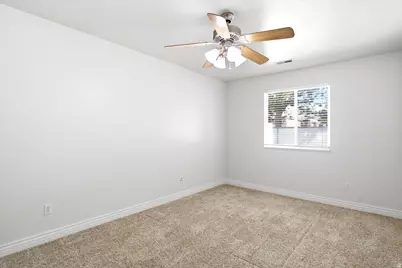 1124 W 2325 N, Layton, UT 84041 - Photo 23