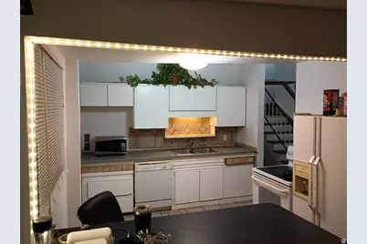 6151 W Parkway Blvd, West Valley, UT 84128 - Photo 9