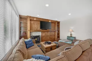 767 E Draper View Rd S, Draper, UT 84020 - Photo 19