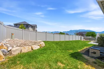 532 W Kit Fox Dr, Saratoga Springs, UT 84045 - Photo 37