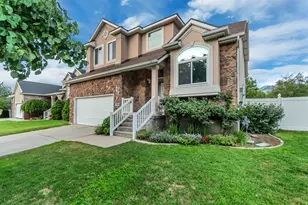 7759 S Sandy Heights Dr, Sandy, UT 84047 - Photo 1