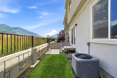 704 N 2560 E, Spanish Fork, UT 84660 - Photo 29