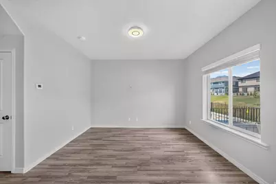 704 N 2560 E, Spanish Fork, UT 84660 - Photo 3