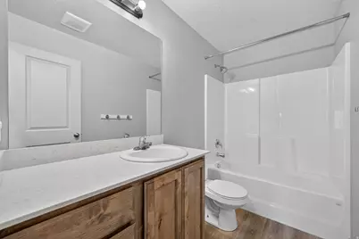 704 N 2560 E, Spanish Fork, UT 84660 - Photo 15
