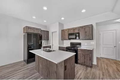704 N 2560 E, Spanish Fork, UT 84660 - Photo 7