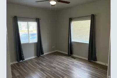3847 E Cunninghill Dr E, Eagle Mountain, UT 84005 - Photo 11