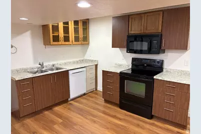 3847 E Cunninghill Dr E, Eagle Mountain, UT 84005 - Photo 17