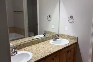 3847 E Cunninghill Dr E, Eagle Mountain, UT 84005 - Photo 15