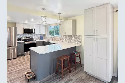 140 N 300 W, Orangeville, UT 84537 - Photo 5