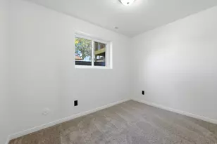 1090 W 285 S, Orem, UT 84058 - Photo 45