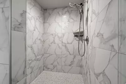 3272 S 2400 W, West Haven, UT 84401 - Photo 23