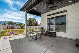 3272 S 2400 W, West Haven, UT 84401 - Photo 31