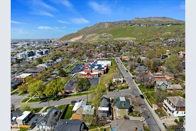 169 W 400 N, Salt Lake City, UT 84103 - Photo 49