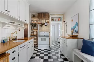 169 W 400 N, Salt Lake City, UT 84103 - Photo 11