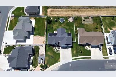 4033 W 2400 N, Plain City, UT 84404 - Photo 3
