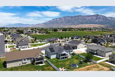 4033 W 2400 N, Plain City, UT 84404 - Photo 57