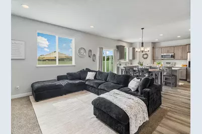 250 W 1200 S #115, Tremonton, UT 84337 - Photo 7