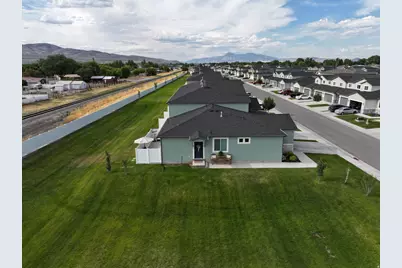 250 W 1200 S #115, Tremonton, UT 84337 - Photo 19