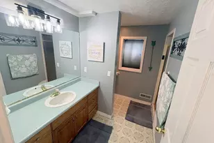 11228 S 2515 W, South Jordan, UT 84095 - Photo 21