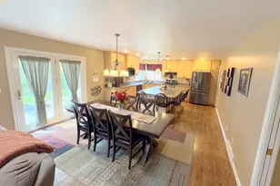 11228 S 2515 W, South Jordan, UT 84095 - Photo 9