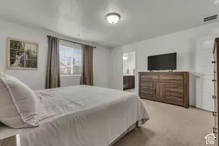 2246 W Bluebird Dr, West Haven, UT 84401 - Photo 15
