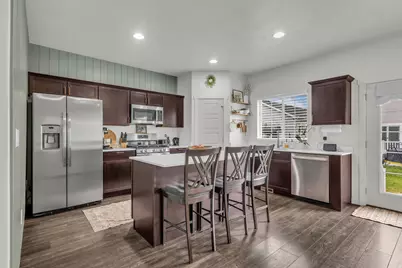 2246 W Bluebird Dr, West Haven, UT 84401 - Photo 9
