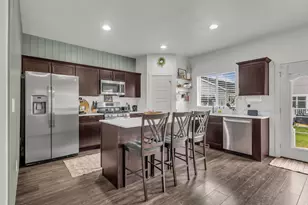 2246 W Bluebird Dr, West Haven, UT 84401 - Photo 9