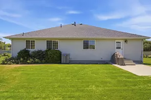5562 W 11200 N, Highland, UT 84003 - Photo 35