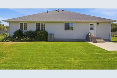 5562 W 11200 N, Highland, UT 84003 - Photo 37