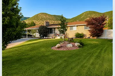 1020 Wil Mar Pl, Centerville, UT 84014 - Photo 1