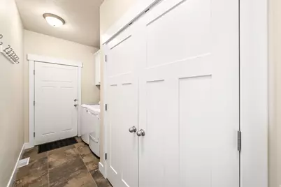 7877 S Farm Wood Ln, Midvale, UT 84047 - Photo 17